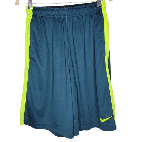 Nike Other - Nike Dri-Fit Training 9 in Unlined Shorts Green/Lime Men Sz S 519501-392